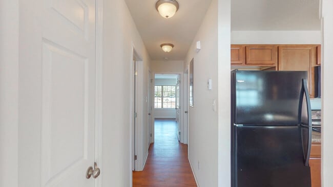 Building Photo - 812 S Old Sevierville Pike