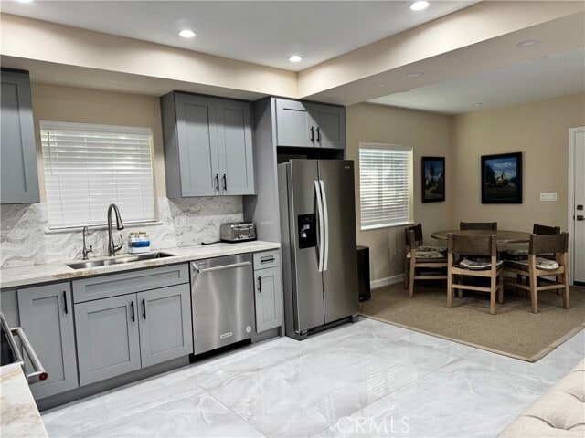 Building Photo - 106 E Linda Vista Ave