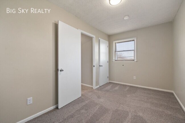 Building Photo - 110 North St