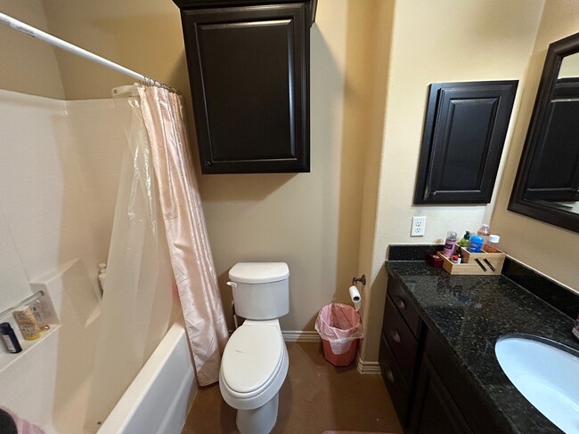 Building Photo - 3501 General Pkwy