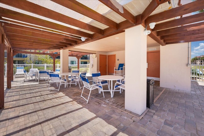 Building Photo - 4250 A1A S