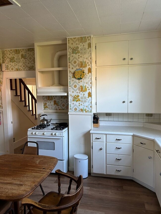 Building Photo - Charming 4-Bedroom Home Near Cal Poly Humb...