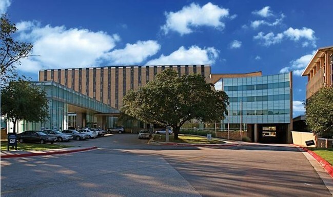 Building Photo - 2 bedroom in Austin TX 78705