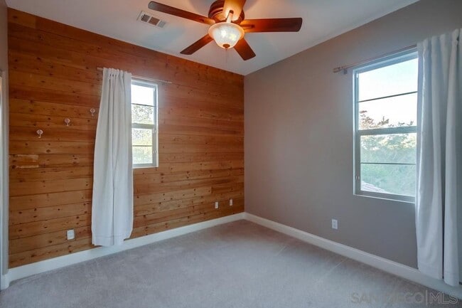 Building Photo - 8297 Katherine Claire Ln