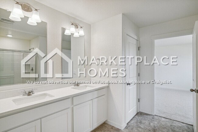 Building Photo - 127 N 66th Ave