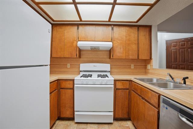 Building Photo - 1000 Milford Way