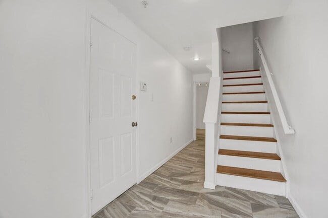 Building Photo - 3902 Cotton Tree Ln