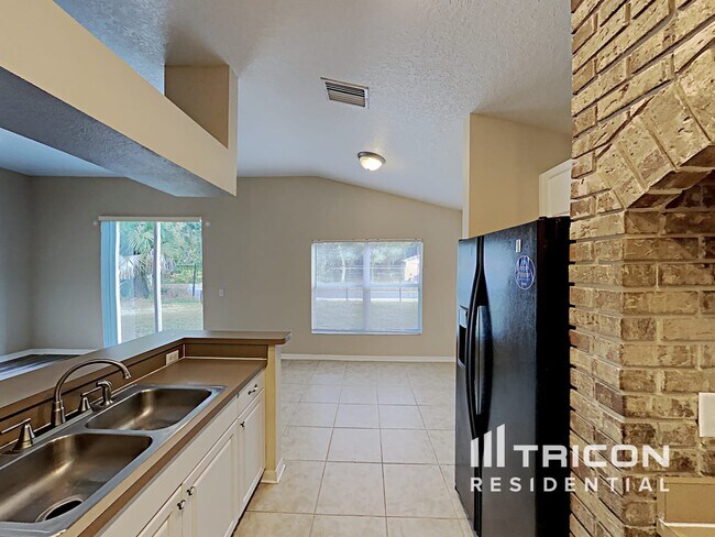 Building Photo - 102 Citrus Landing Dr