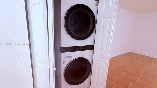 Building Photo - 2243 NW 135th Terrace