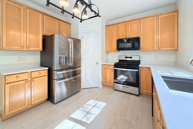 Building Photo - 112 Huntersville Rd