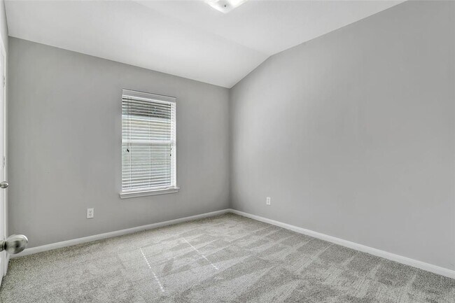 Building Photo - 31723 Regal Park Ct