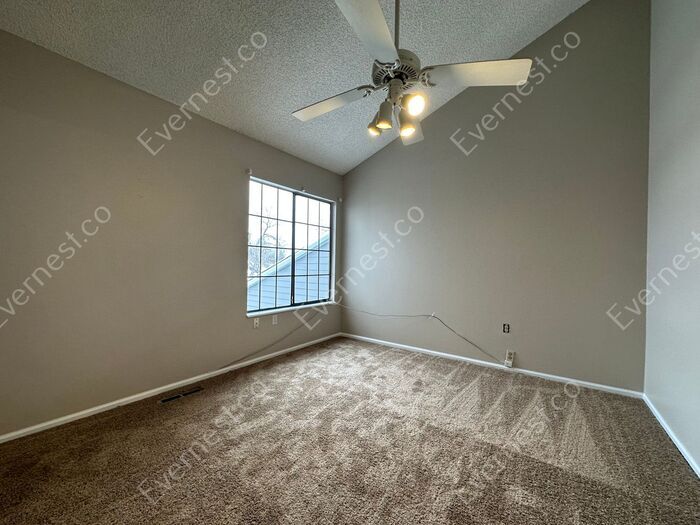 Building Photo - 2934 S Scranton St