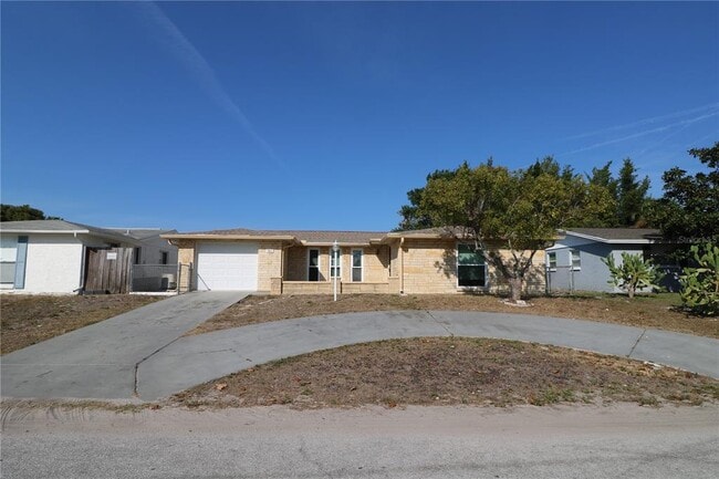 Building Photo - 7825 Birchwood Dr