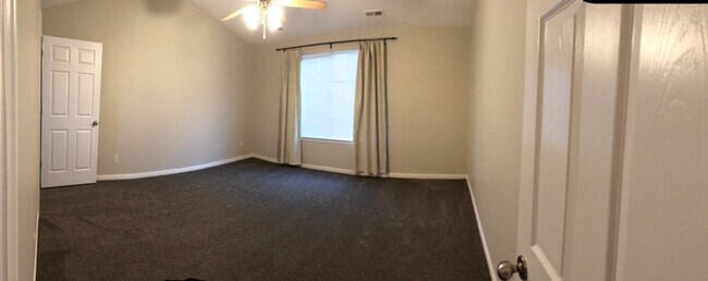 Building Photo - 10828 Wynview Ln