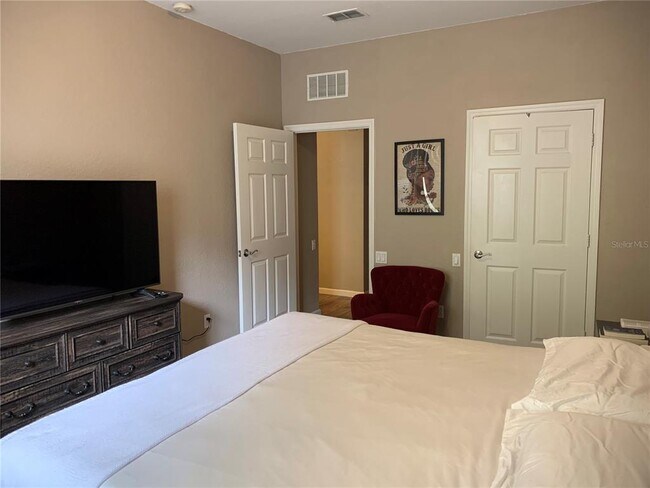 Building Photo - 3326 Robert Trent Jones Dr