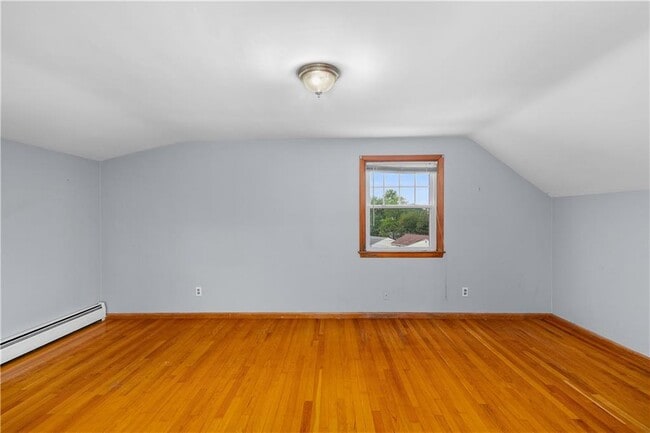 Building Photo - 51 Ambrose St