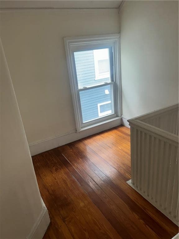 Building Photo - 179 Ivy St