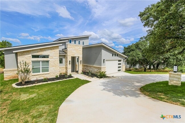 Building Photo - 1314 Clayton Nolen Dr