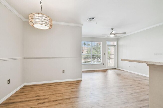 Building Photo - 5000 Culbreath Key Way