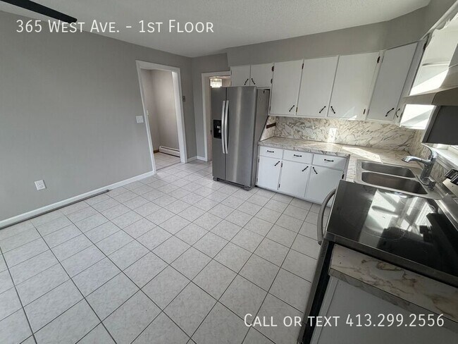 Building Photo - 365 West Ave