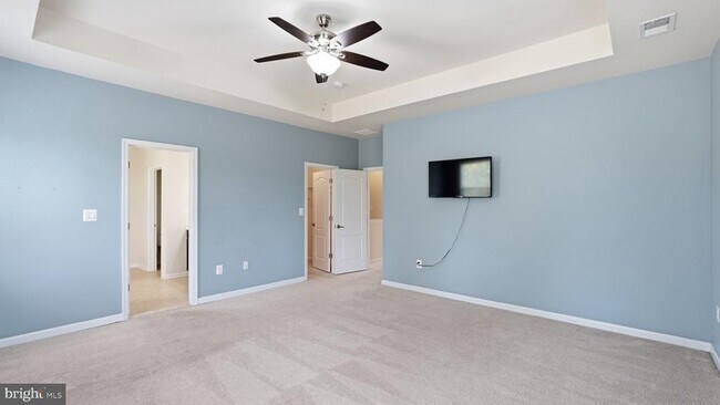 Building Photo - 424 Alder Dr
