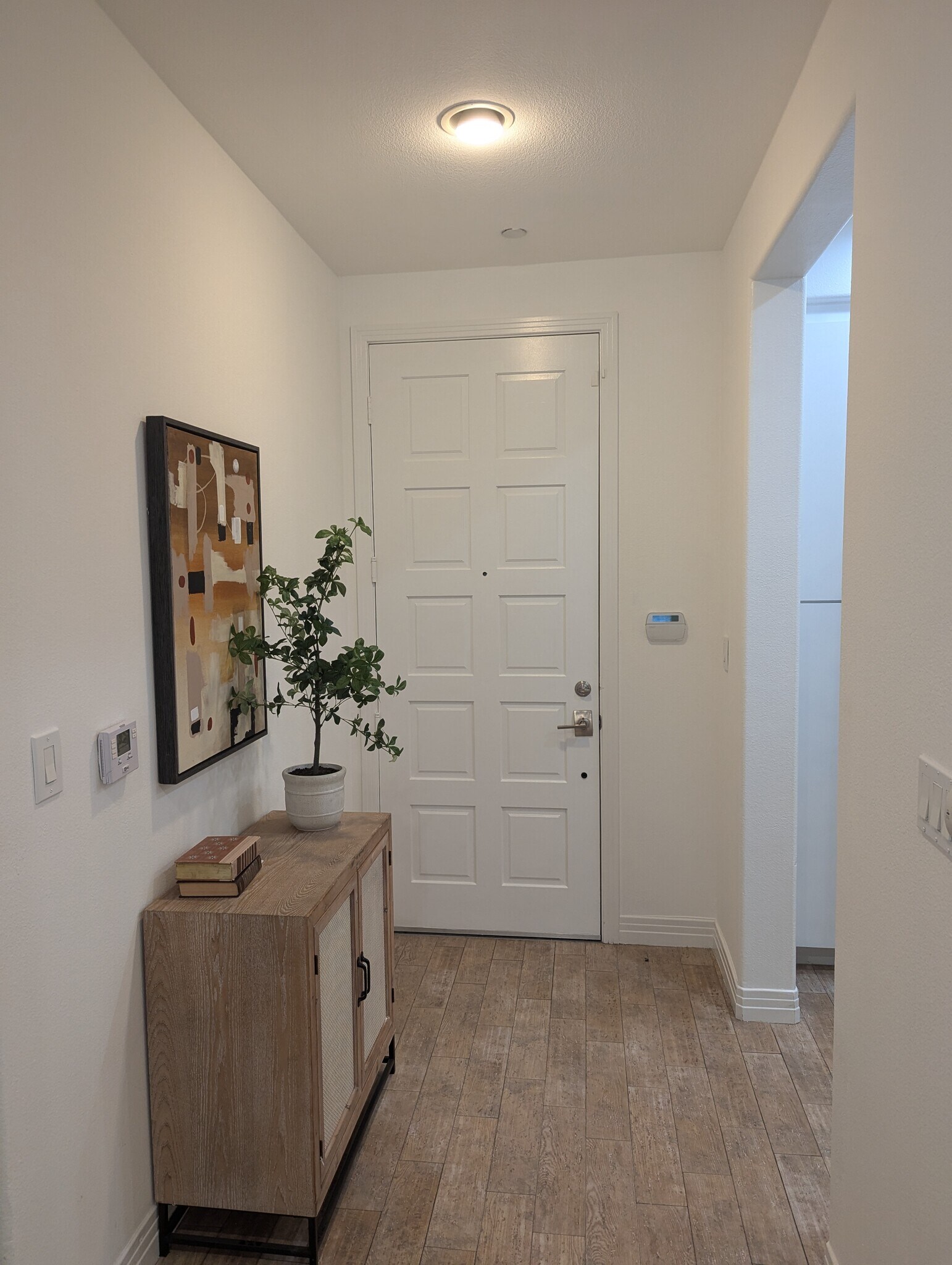 Building Photo - 7100 Playa Vista Dr