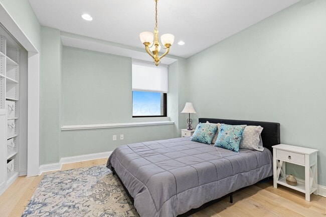 Building Photo - 50 W Broad St