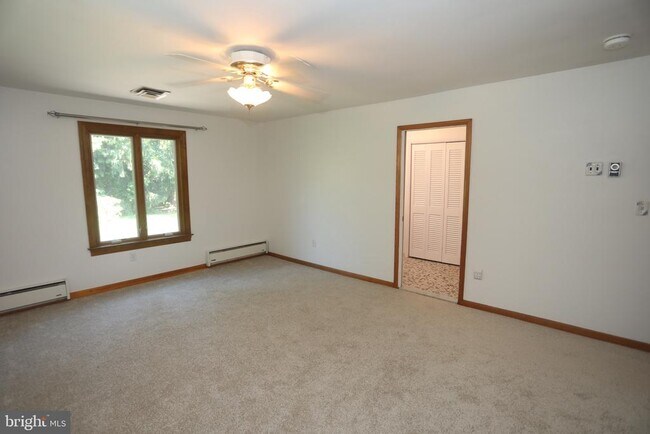 Building Photo - 1408 Pride Tree Cir