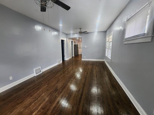 Building Photo - 1559 McKinley St
