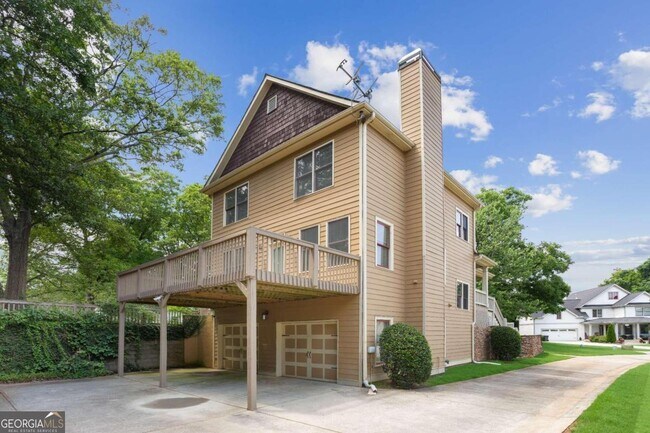 Building Photo - 1316 Egan Way