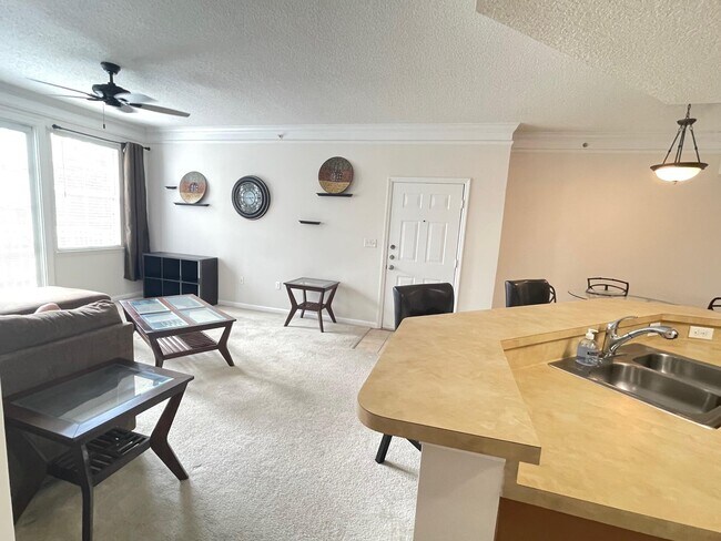 Building Photo - 9849 Baywinds Blvd