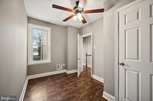 Building Photo - 2147 N Marston St