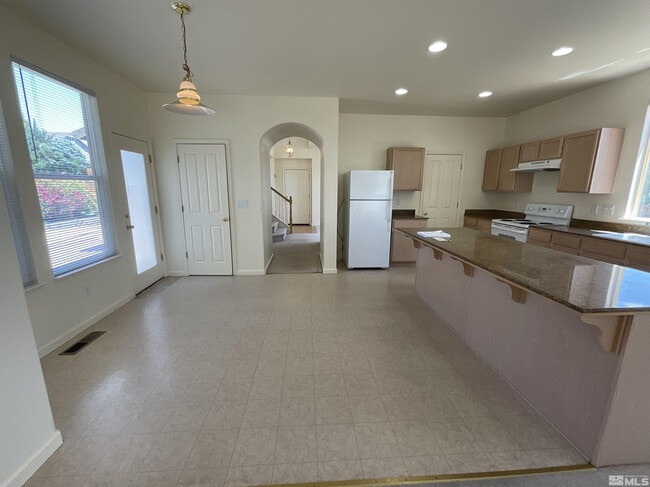 Building Photo - 5707 Rainier Peak Dr