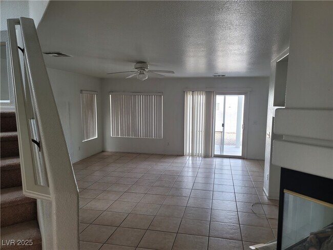 Building Photo - 10123 Lemon Thyme St