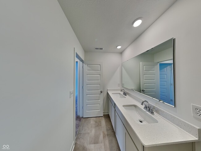 Building Photo - 7308 Darley Ln