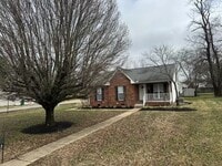 Building Photo - 403 S Tarver Ave