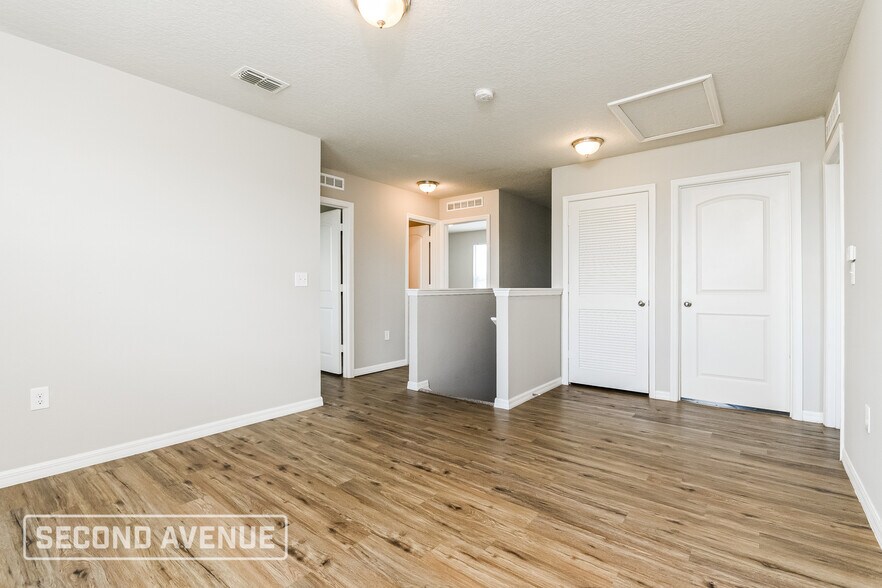 Building Photo - 2179 Rock Dr