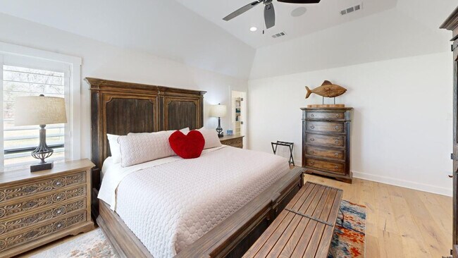 Building Photo - 5110 TX-OSR