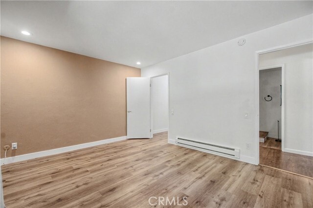 Building Photo - 322 Miraleste Dr