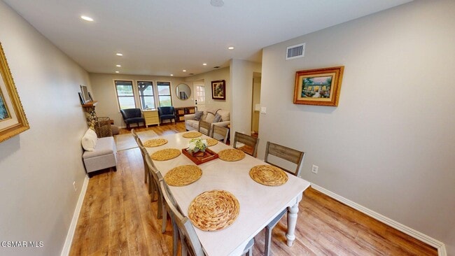 Building Photo - 30621 Sandtrap Dr