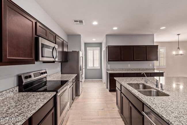 Building Photo - 10623 E Sunflower Ct