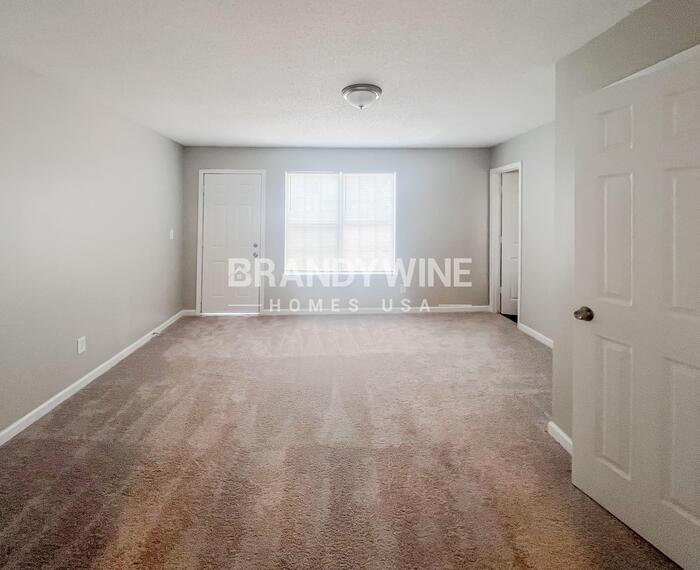 Building Photo - 1570 Smithson Dr