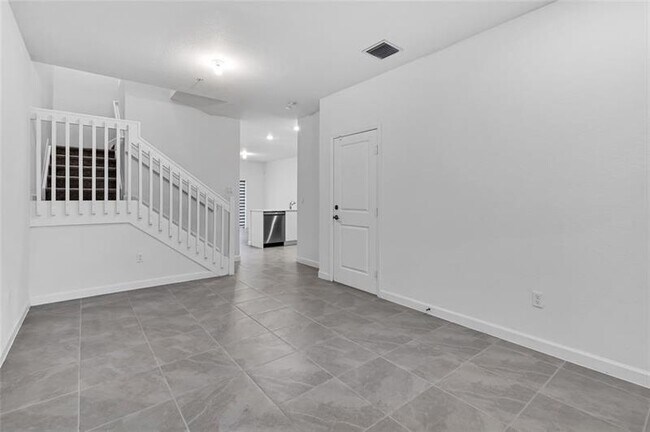 Building Photo - 260 SW 159th Way