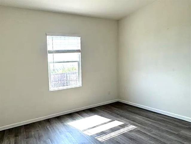 Building Photo - 1902 Chapel Hl Rd