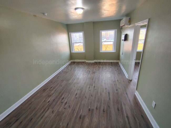 Building Photo - 408 N Wayne St