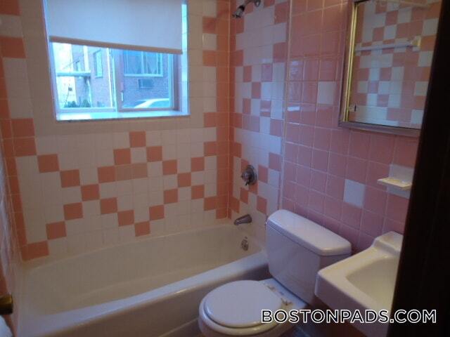 Building Photo - 11 Brattle St