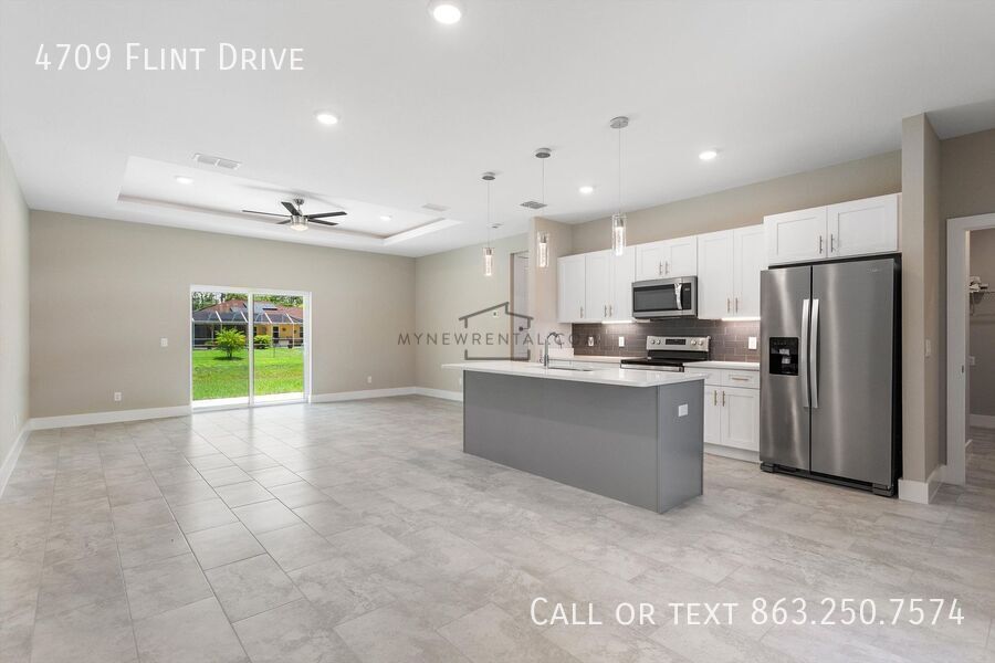 Building Photo - 4709 Flint Dr