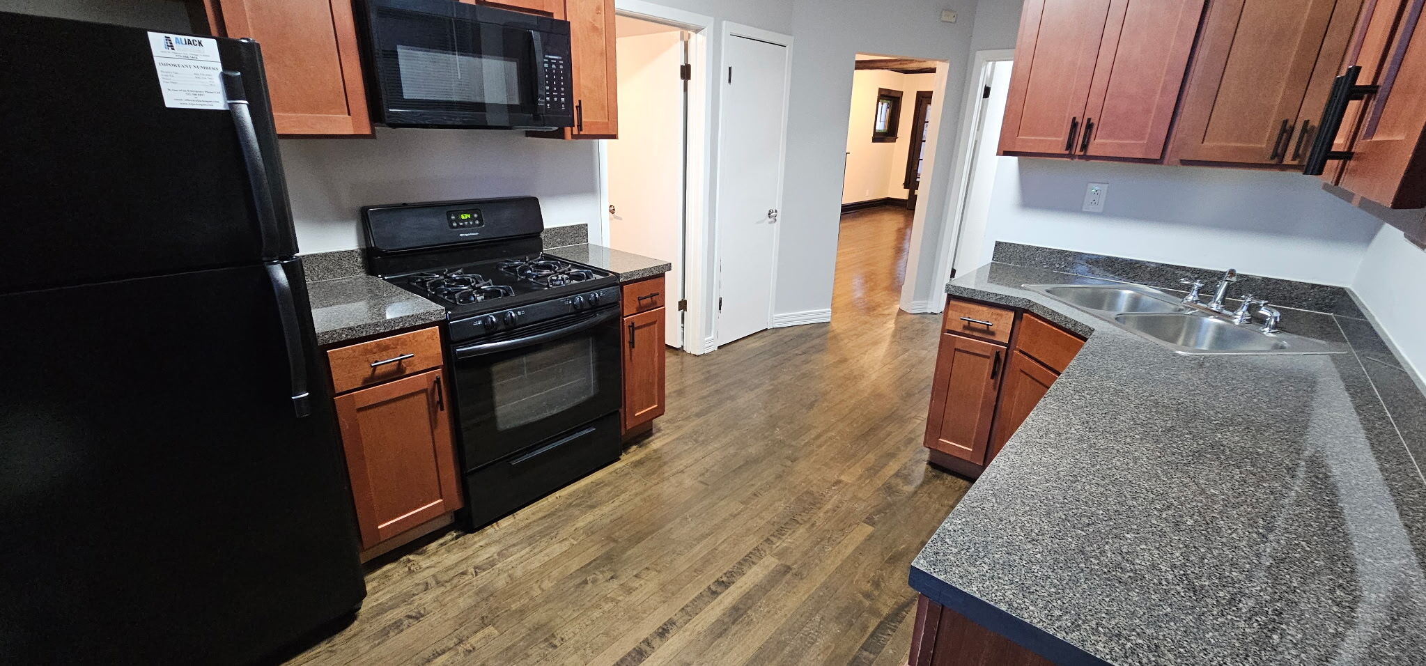 Building Photo - 3819 N Drake Ave