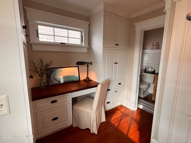 Building Photo - 333 Woodland Ave