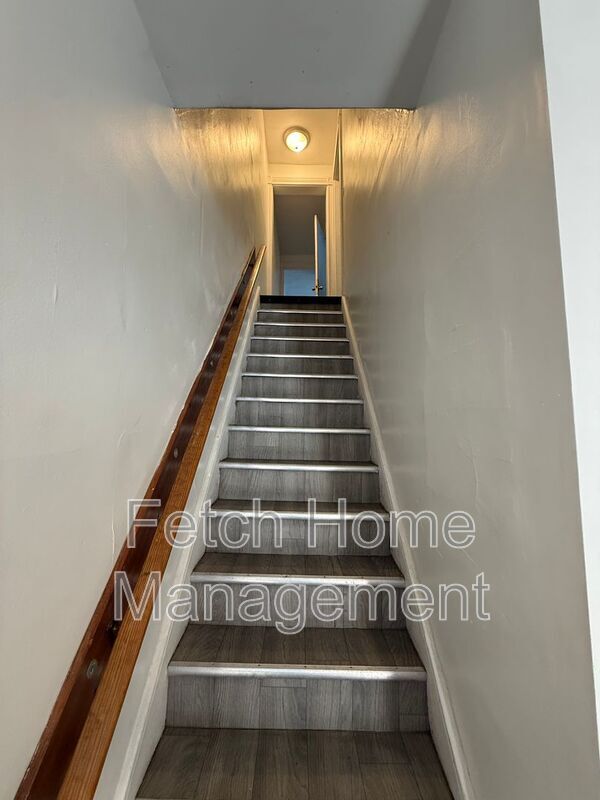 Building Photo - 138 Coral St